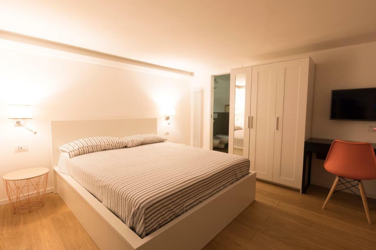 Appartement Casa Fabrizio Ai Gradoni Di Chiaia *